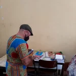 Ricardo Delgado em participacao na entrega de material escolar